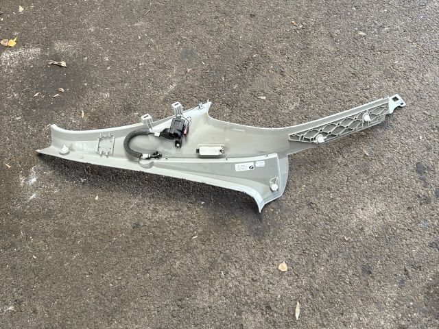 bontott BMW 3 E91 Jobb D Oszlop Burkolat