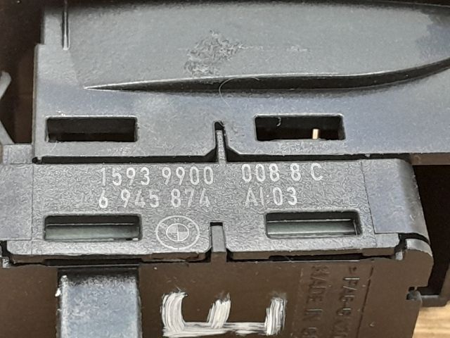 bontott BMW 3 E91 Jobb első Ablakemelő Kapcsoló