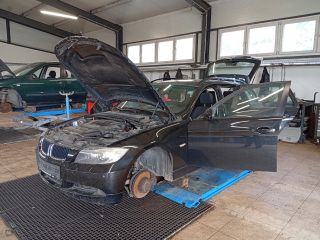 bontott BMW 3 E91 Jobb első Ablakemelő Szerkezet (Elektromos)