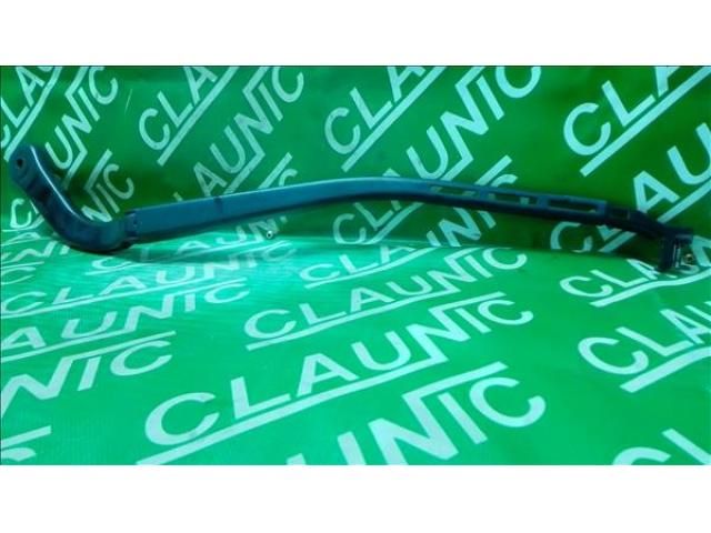 bontott BMW 3 E91 Jobb első Ablaktörlő Kar