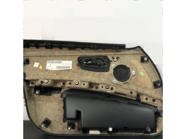 bontott BMW 3 E91 Jobb első Ajtó Kárpit