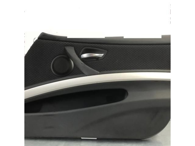 bontott BMW 3 E91 Jobb első Ajtó Kárpit