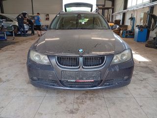 bontott BMW 3 E91 Jobb első Ajtó (Üres lemez)