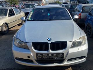 bontott BMW 3 E91 Jobb első Ajtó (Üres lemez)