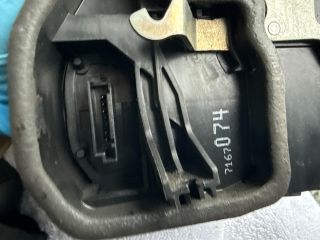 bontott BMW 3 E91 Jobb első Ajtózár