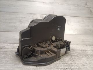 bontott BMW 3 E91 Jobb első Ajtózár