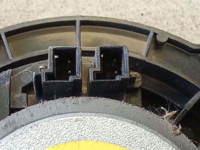 bontott BMW 3 E91 Jobb első Hangszóró