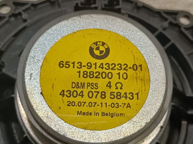 bontott BMW 3 E91 Jobb első Hangszóró