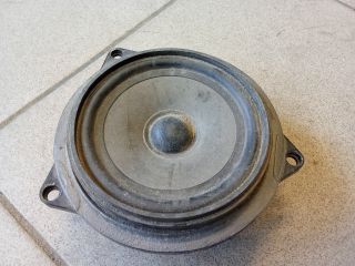 bontott BMW 3 E91 Jobb első Hangszóró