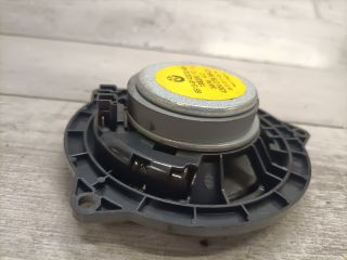 bontott BMW 3 E91 Jobb első Hangszóró