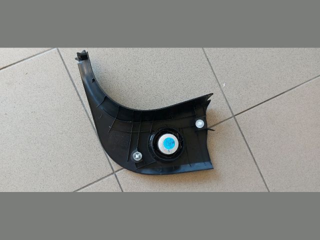 bontott BMW 3 E91 Jobb első Hangszóró