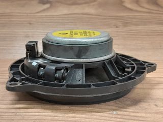 bontott BMW 3 E91 Jobb első Hangszóró