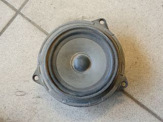 bontott BMW 3 E91 Jobb első Hangszóró