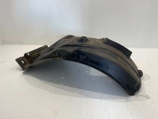 bontott BMW 3 E91 Jobb első Hátsó Dobbetét (Kerékjárati, Műanyag)