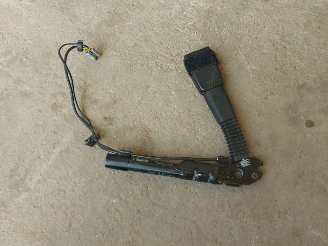 bontott BMW 3 E91 Jobb első Övfeszítő