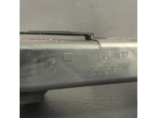 bontott BMW 3 E91 Jobb Fényszóró Tartó