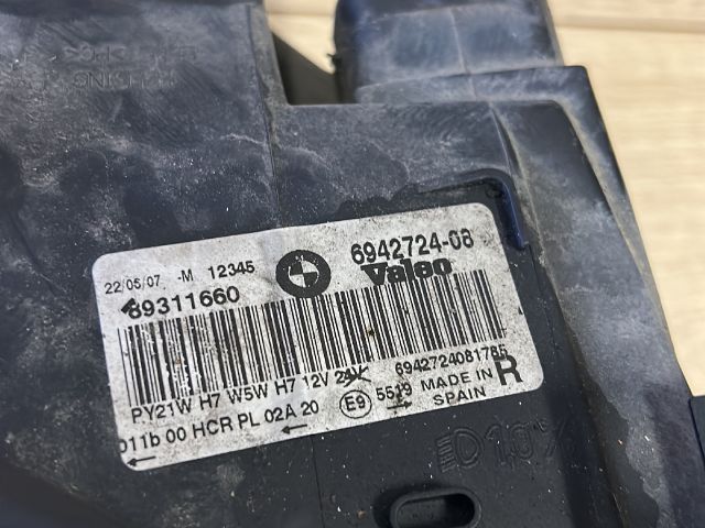 bontott BMW 3 E91 Jobb Fényszóró