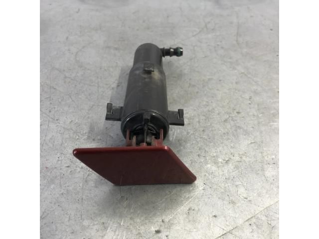 bontott BMW 3 E91 Jobb Fényszórómosó Fúvóka