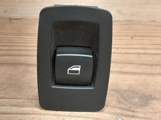 bontott BMW 3 E91 Jobb hátsó Ablakemelő Kapcsoló