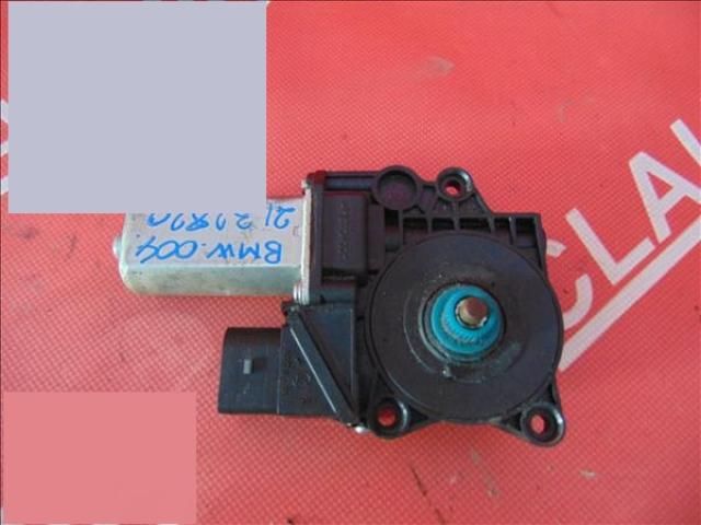 bontott BMW 3 E91 Jobb hátsó Ablakemelő Motor