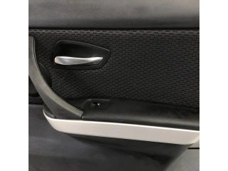 bontott BMW 3 E91 Jobb hátsó Ajtó Kárpit