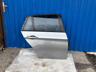 bontott BMW 3 E91 Jobb hátsó Ajtó (Üres lemez)