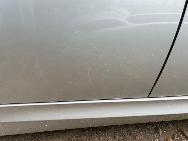 bontott BMW 3 E91 Jobb hátsó Ajtó (Üres lemez)