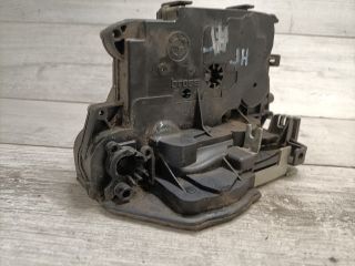 bontott BMW 3 E91 Jobb hátsó Ajtózár