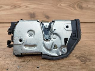 bontott BMW 3 E91 Jobb hátsó Ajtózár