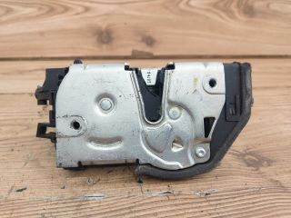 bontott BMW 3 E91 Jobb hátsó Ajtózár