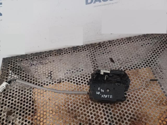 bontott BMW 3 E91 Jobb hátsó Ajtózár