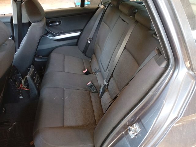 bontott BMW 3 E91 Jobb hátsó Ajtózár