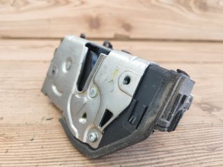 bontott BMW 3 E91 Jobb hátsó Ajtózár