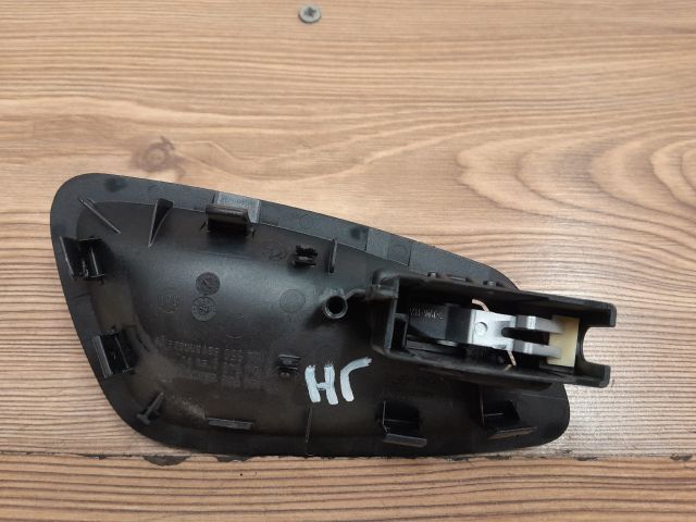 bontott BMW 3 E91 Jobb hátsó Belső Kilincs