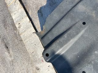 bontott BMW 3 E91 Jobb hátsó Fenéklemez