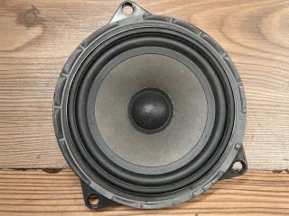 bontott BMW 3 E91 Jobb hátsó Hangszóró