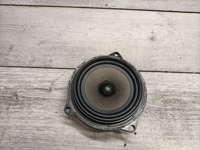 bontott BMW 3 E91 Jobb hátsó Hangszóró