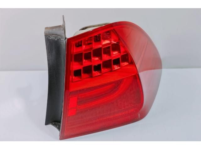 bontott BMW 3 E91 Jobb Hátsó Lámpa