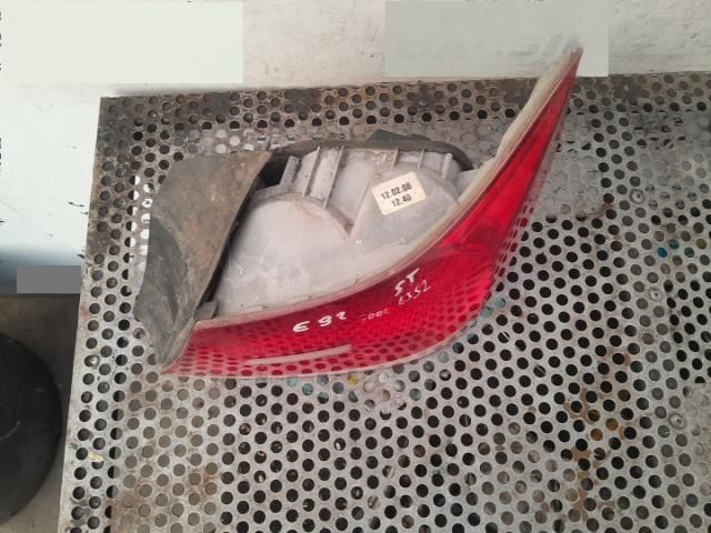 bontott BMW 3 E91 Jobb Hátsó Lámpa