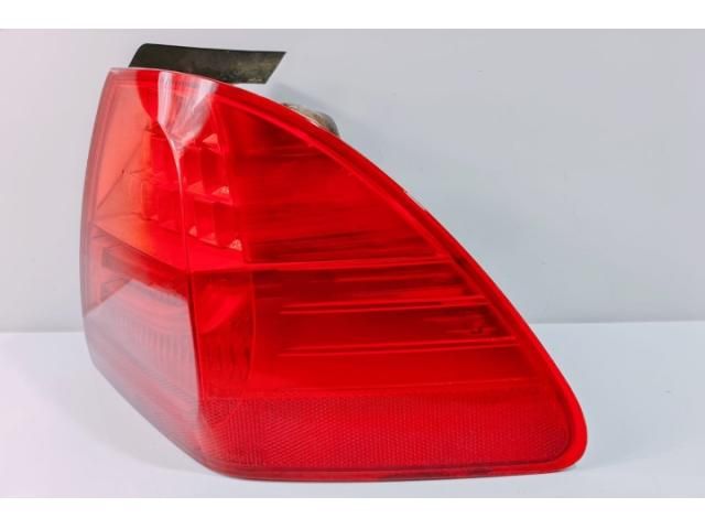 bontott BMW 3 E91 Jobb Hátsó Lámpa