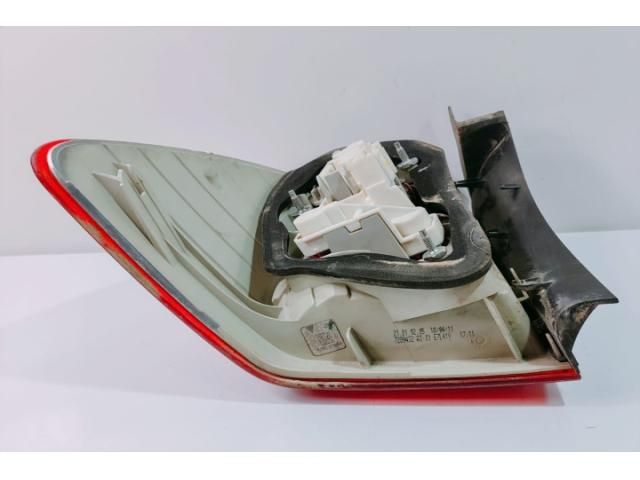 bontott BMW 3 E91 Jobb Hátsó Lámpa