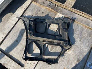 bontott BMW 3 E91 Jobb hátsó Oldal Lökhárító Tartó (Műanyag)