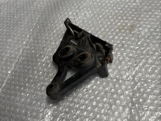 bontott BMW 3 E91 Jobb hátsó Oldal Lökhárító Tartó (Műanyag)