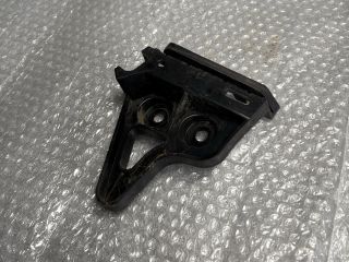 bontott BMW 3 E91 Jobb hátsó Oldal Lökhárító Tartó (Műanyag)