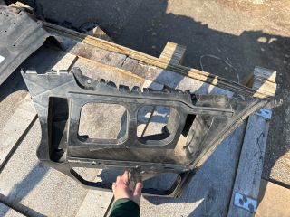 bontott BMW 3 E91 Jobb hátsó Oldal Lökhárító Tartó (Műanyag)