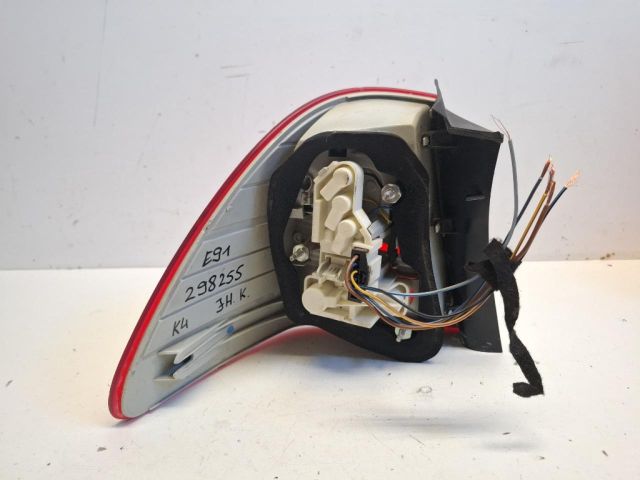 bontott BMW 3 E91 Jobb Külső Hátsó Lámpa