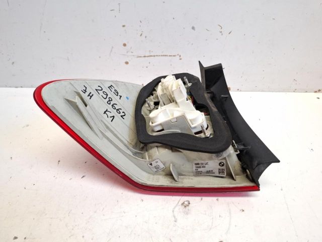 bontott BMW 3 E91 Jobb Külső Hátsó Lámpa