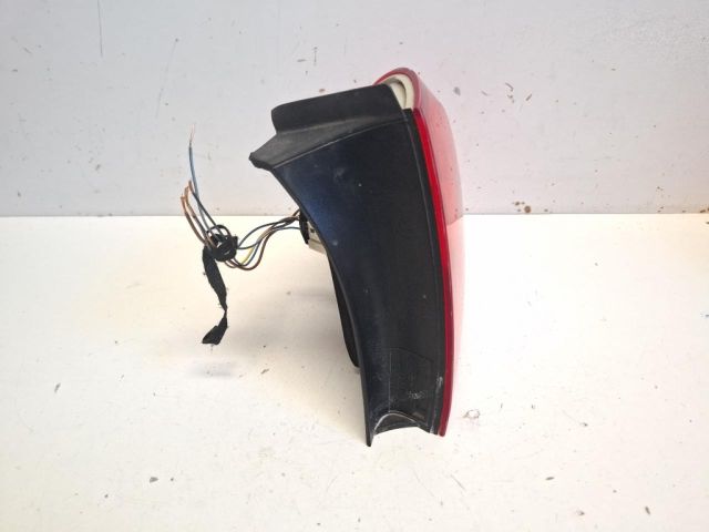 bontott BMW 3 E91 Jobb Külső Hátsó Lámpa