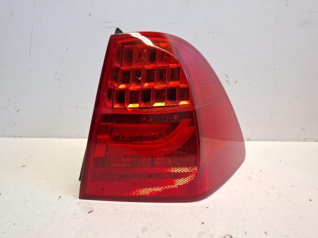 bontott BMW 3 E91 Jobb Külső Hátsó Lámpa