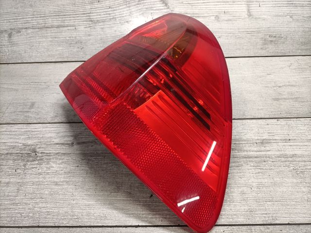 bontott BMW 3 E91 Jobb Külső Hátsó Lámpa